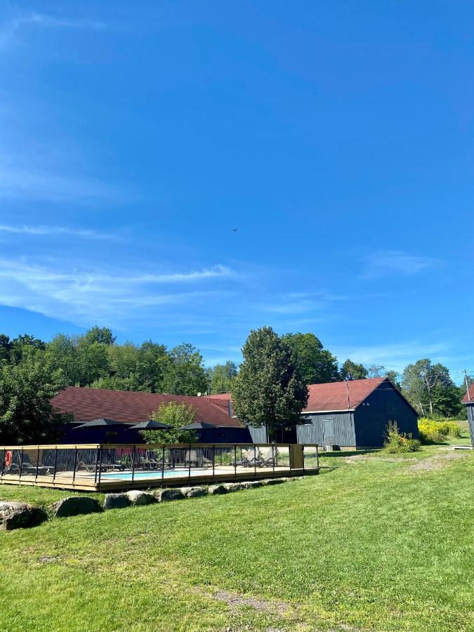 Beatnik Hotel Bromont Dış mekan fotoğraf