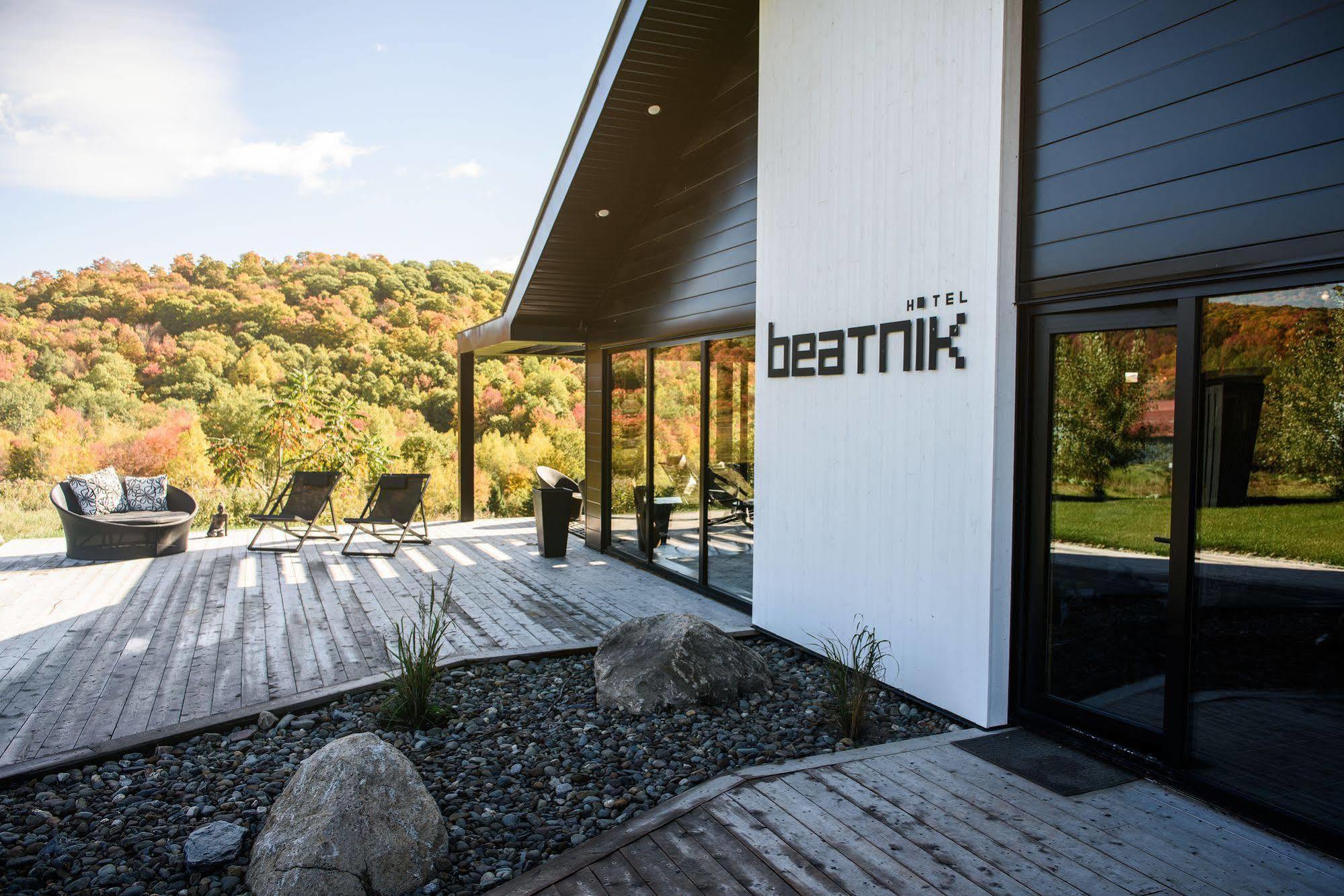 Beatnik Hotel Bromont Dış mekan fotoğraf